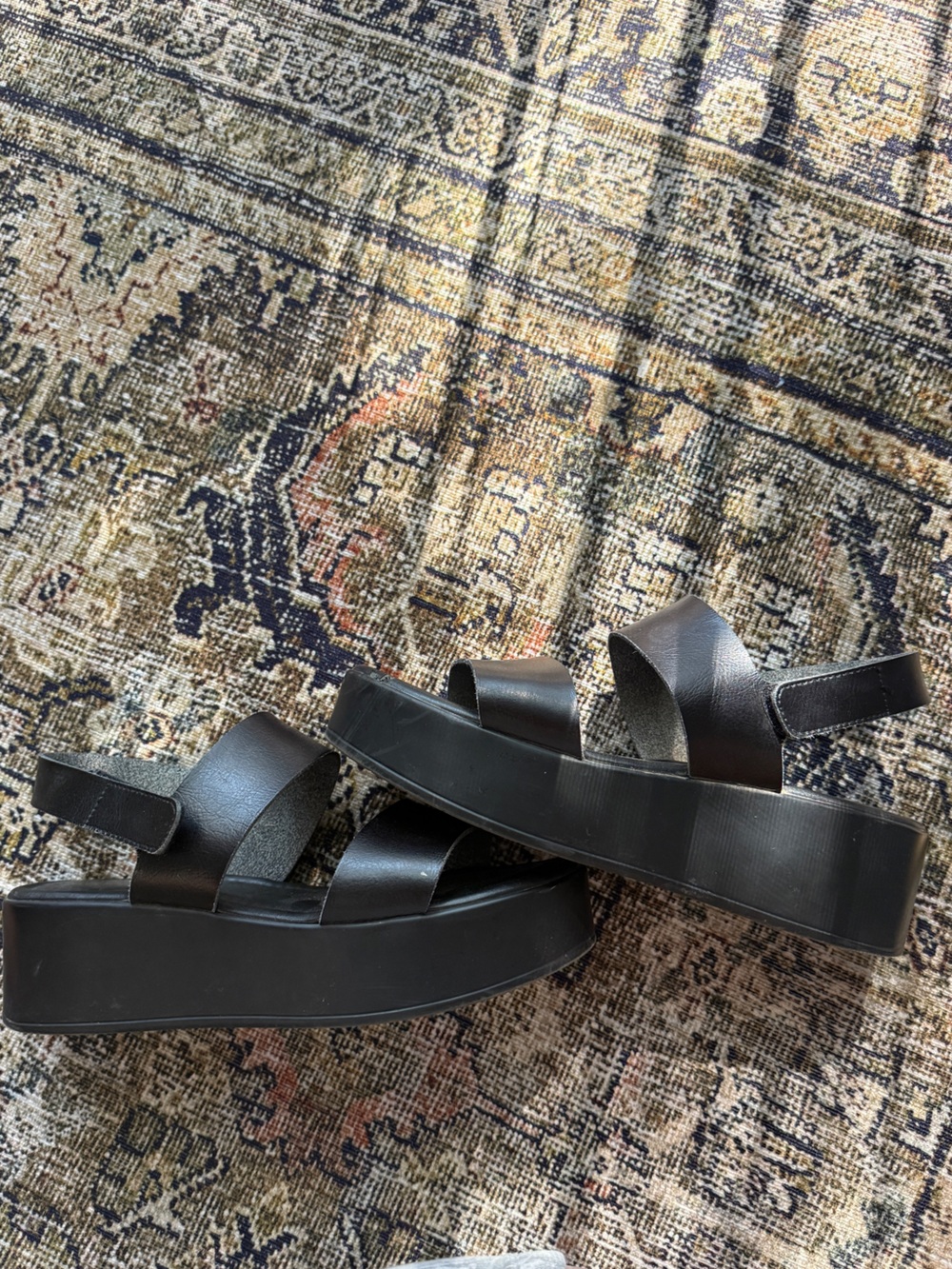 Michael by Michael Shannon Black Flatform Platform Sandals - Size 8.5